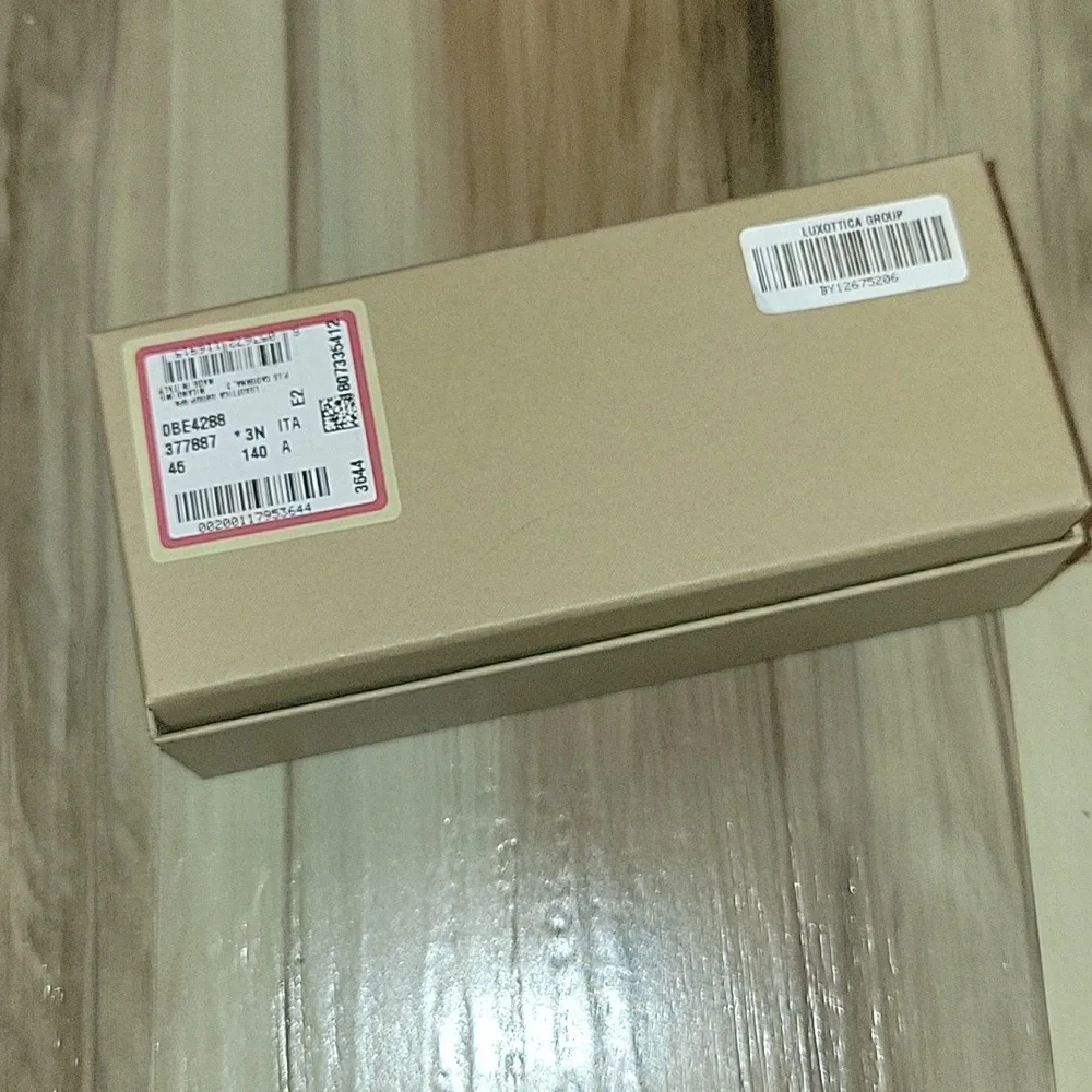 Burberry Sunglasses Box